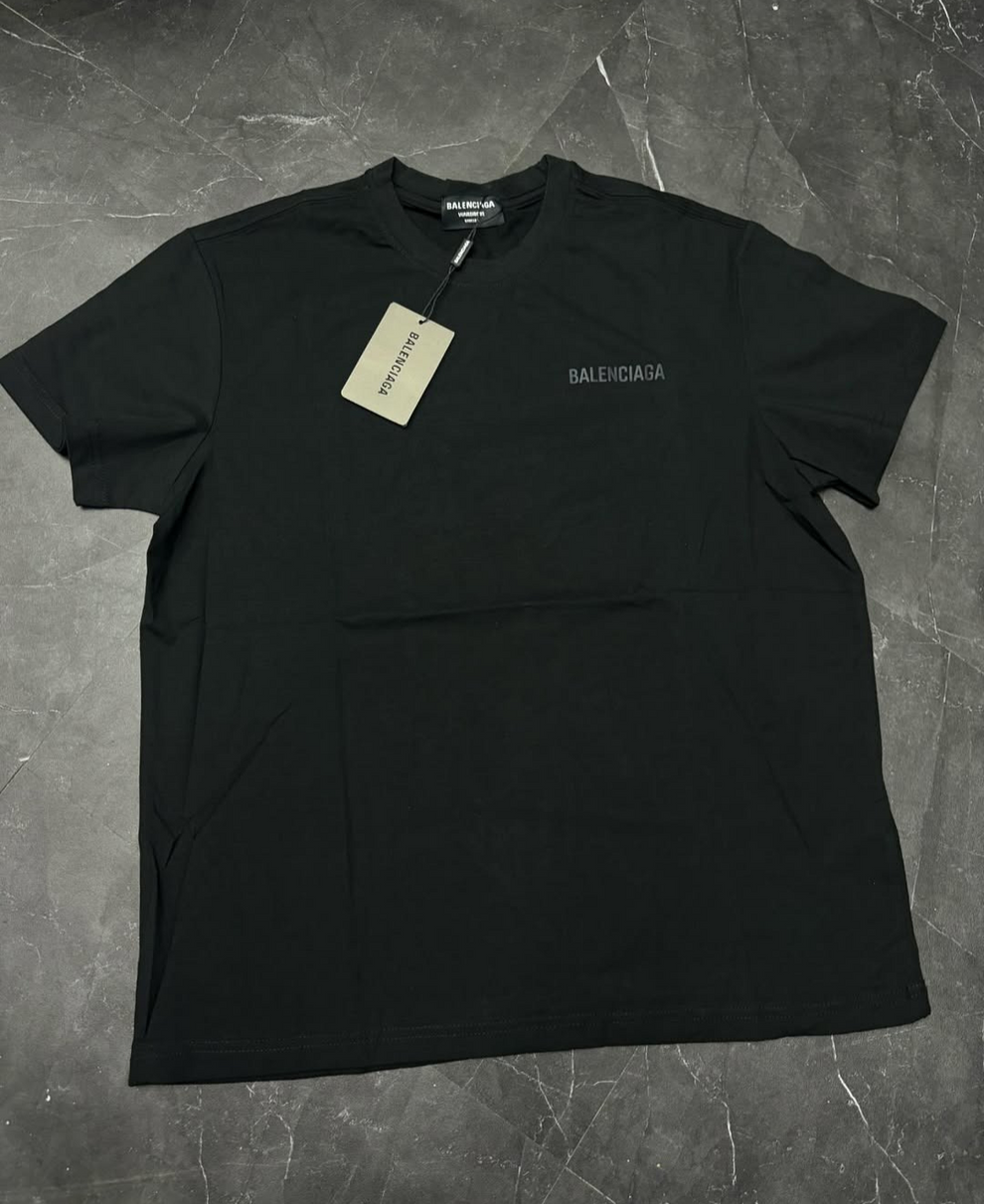 10 Playeras Balenciaga